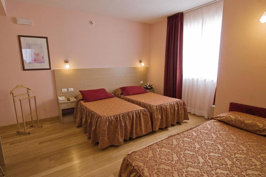 Hotel Granducato Montelupo Fiorentino Exterior foto